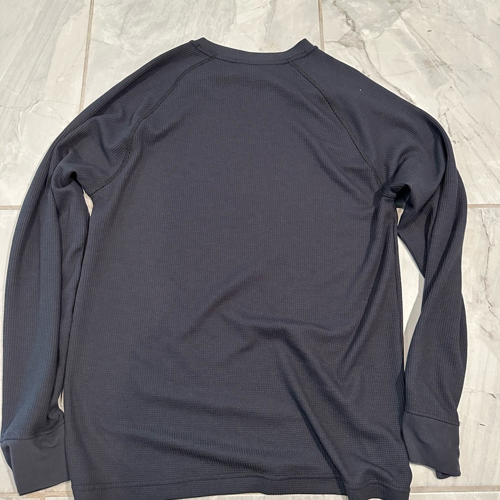 Outdoor Voices Waffle long sleeve thermal crew shirt medium black